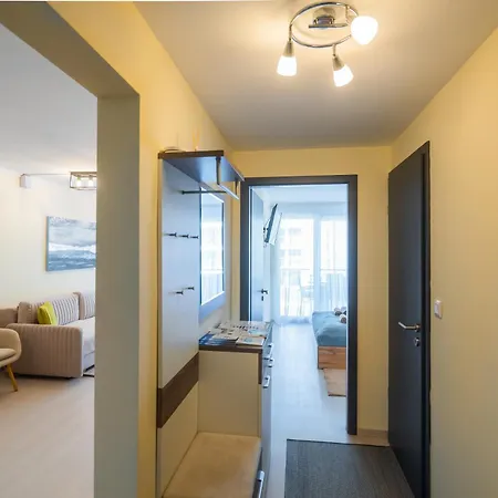 Azurit Apartment